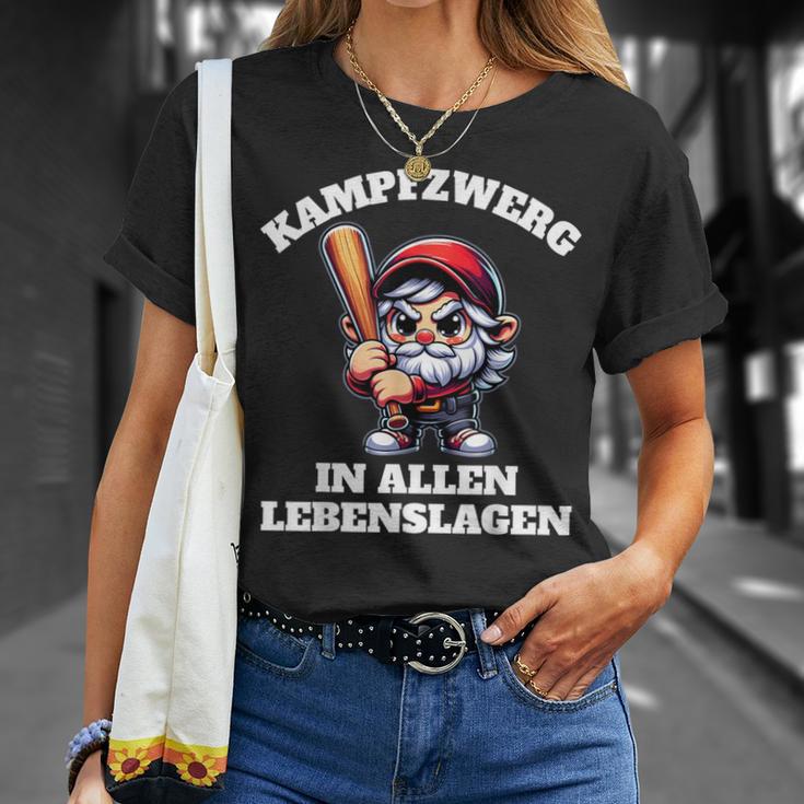 Kampffzwerg In Allen Lebenslagen T-Shirt Geschenke für Sie