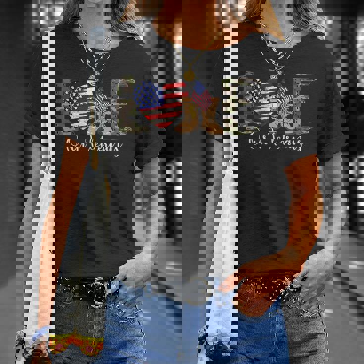 Love Our Veterans Day Proud Military American Flag T-Shirt Gifts for Her