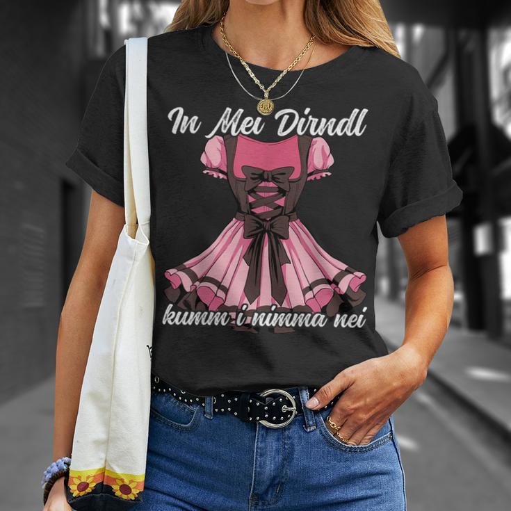 In Mei Dirndl Kumm I Nimma Nei T-Shirt Geschenke für Sie