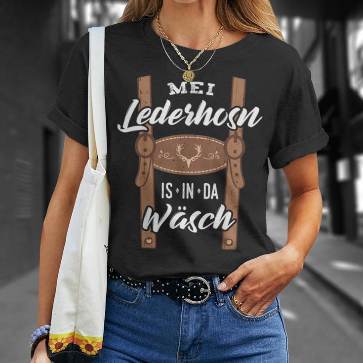 Mei Lederhosn Is In Da Wäsch Leather Trousers T-Shirt Geschenke für Sie