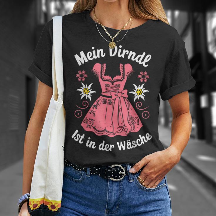 Mein Dirndl Ist In Der Wäsche Trachten Damen Traditional T-Shirt Geschenke für Sie