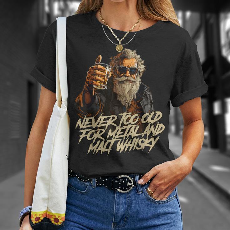 Never Too Old For Metal And Malt Whisky Rocker T-Shirt Geschenke für Sie