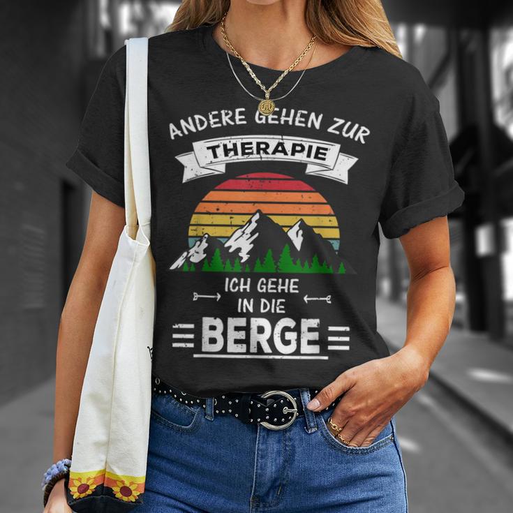 Others Go To Therapie Ich Gehe In Die Berge T-Shirt Geschenke für Sie