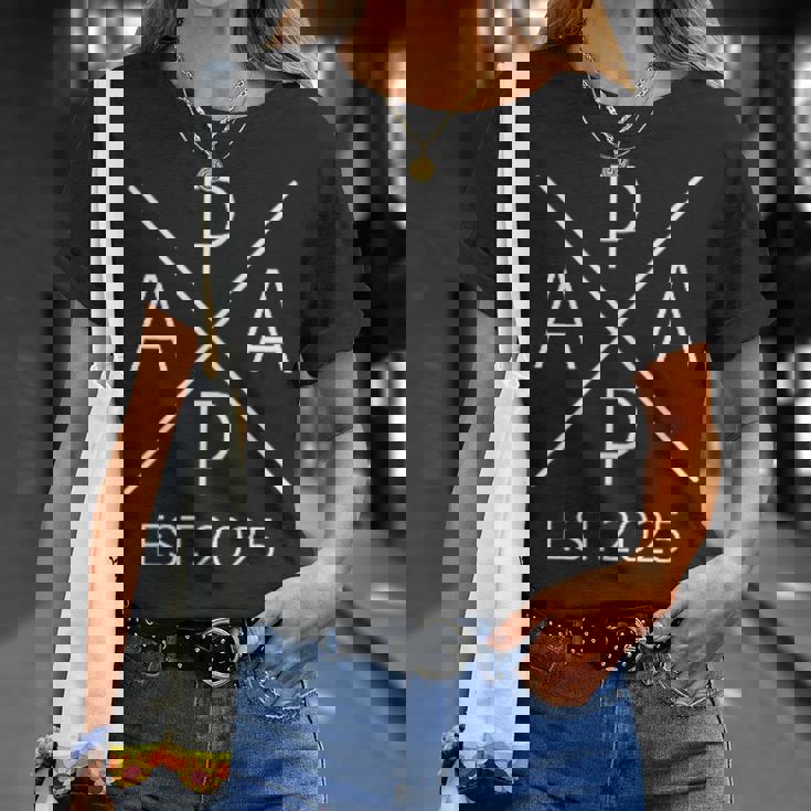 Papa Est 2025 Padre Para Ser 2025 Orgulloso Papa 2025 Camiseta unisex Regalos para ella