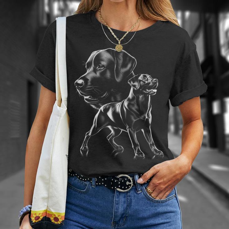 Playful Cute Labrador Dog In Photorealistic Style T-Shirt Geschenke für Sie