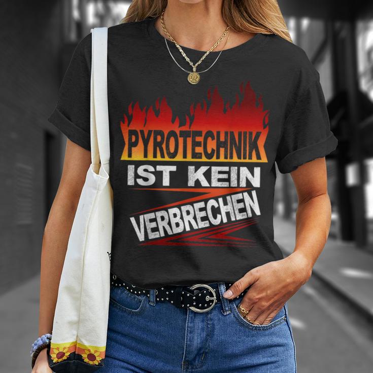 Pyrotechnik Ist Keinercrimes T-Shirt Geschenke für Sie