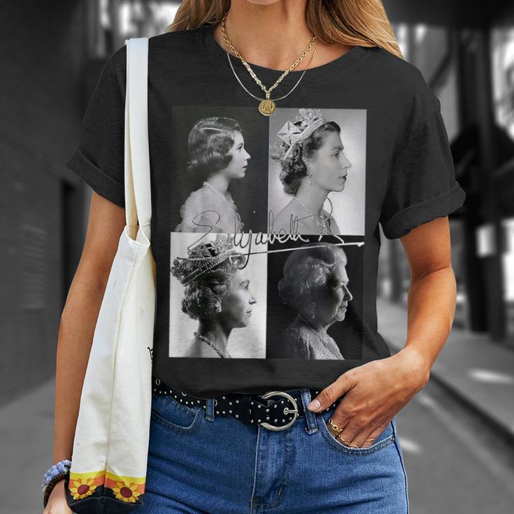 Queen Ii Elizabeth England Queen Of England T-Shirt Geschenke für Sie