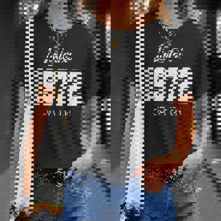 Retro 52 Años Nacido En 1972 Edición Limitada 52 Cumpleaños Camiseta unisex Regalos para ella