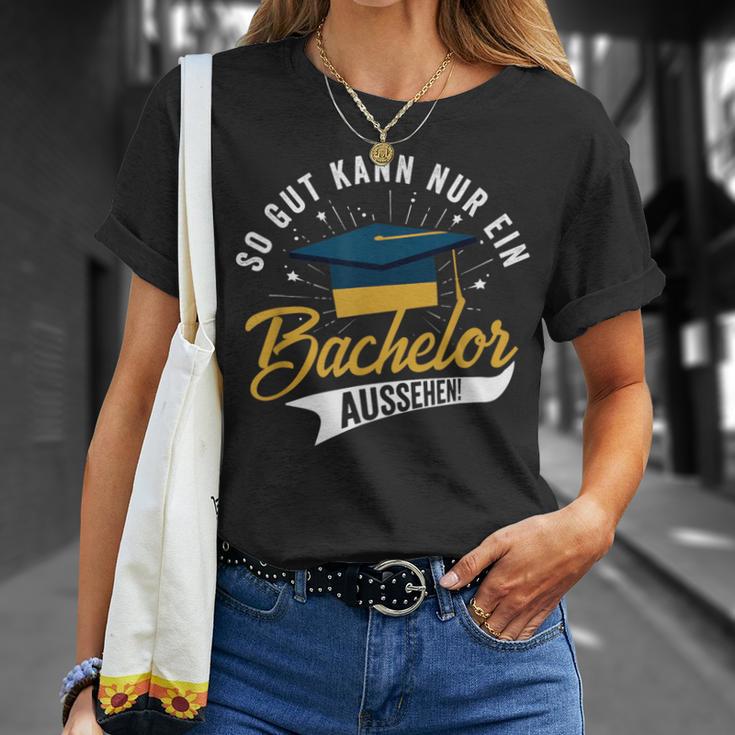 So Gut Kann Nur Ein Bachelor Look Bachelor Title T-Shirt Geschenke für Sie