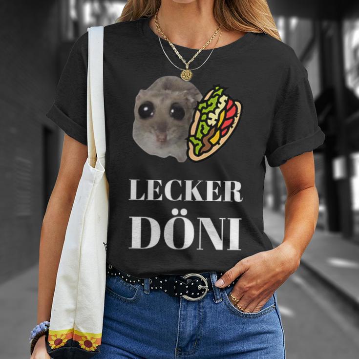 Tasty Döni Sad Hamster Meme T-Shirt Geschenke für Sie