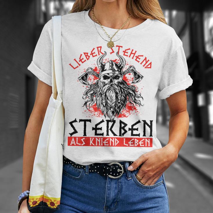 German Lieber Stehend Sterben Als Kneend Leben Love Standing Sterben T-Shirt Geschenke für Sie