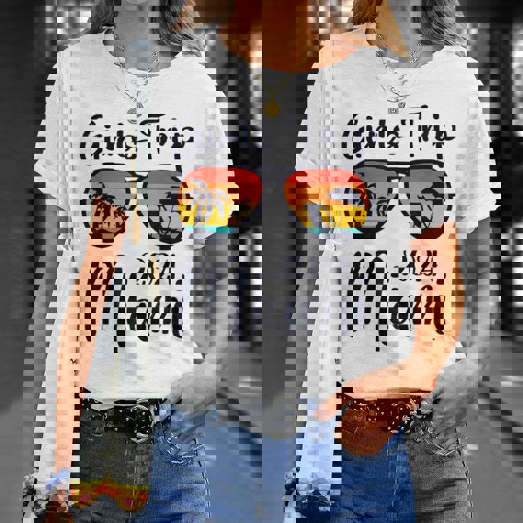 Girls Trip Miami 2024 Weekend Birthday Party Women T-Shirt Gifts for Her