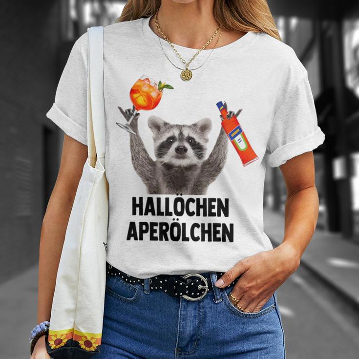 Hallochen Aperölchen X Raccoon Meme Racoon X Pedro Spritz T-Shirt Geschenke für Sie