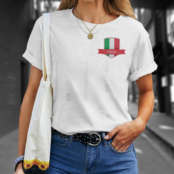 Italian Flag Letter L And I And A Italy Italy Red T-Shirt Geschenke für Sie