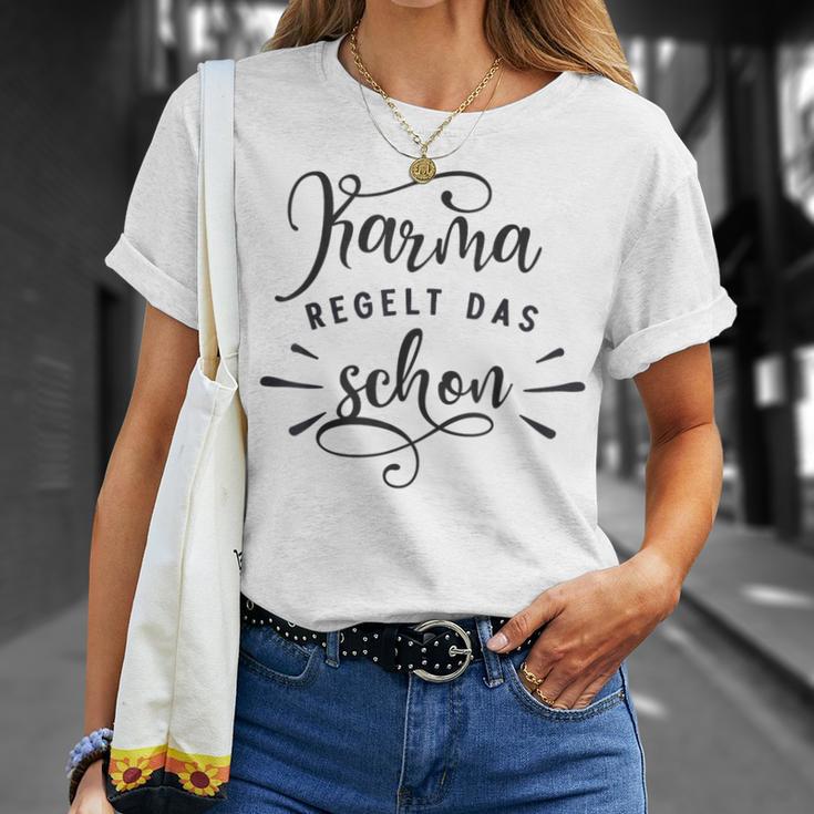 Karma Regulation Das Schon T-Shirt Geschenke für Sie