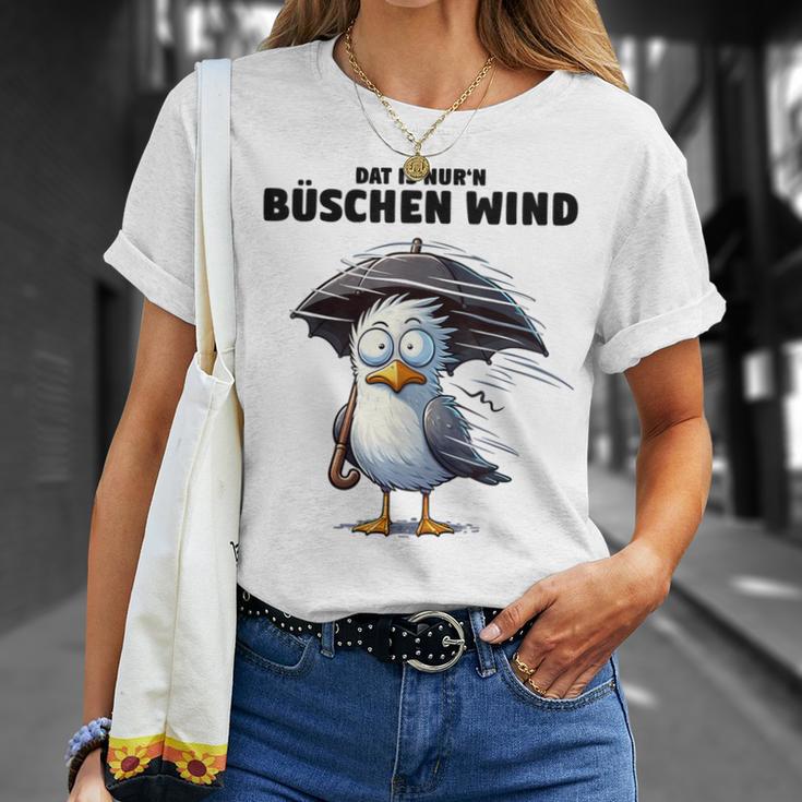 Möwe Sturm Hurricane Schietwetter Dat Is Nur 'N Büschen Wind Gray T-Shirt Geschenke für Sie