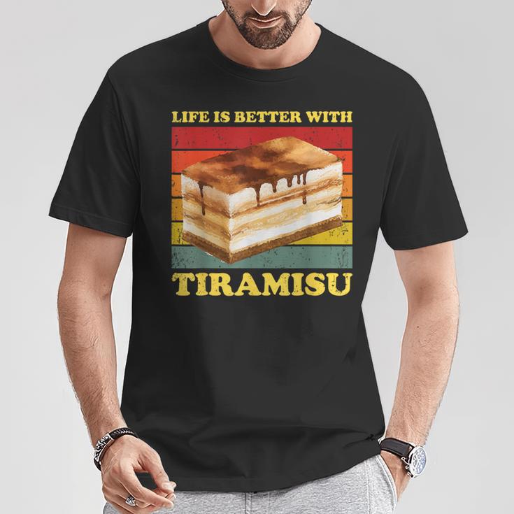 Das Leben Ist Besser Mit Tiramisu Tiramisu T-Shirt Lustige Geschenke