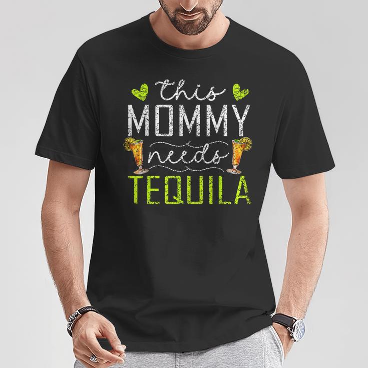 Diese Mami Braucht Tequila Tequilas Saufen Trinken Tequila T-Shirt Lustige Geschenke