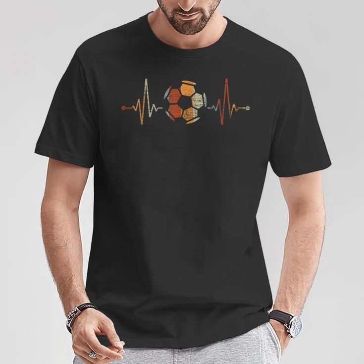 Footballer Sport Heartbeat Football T-Shirt Lustige Geschenke