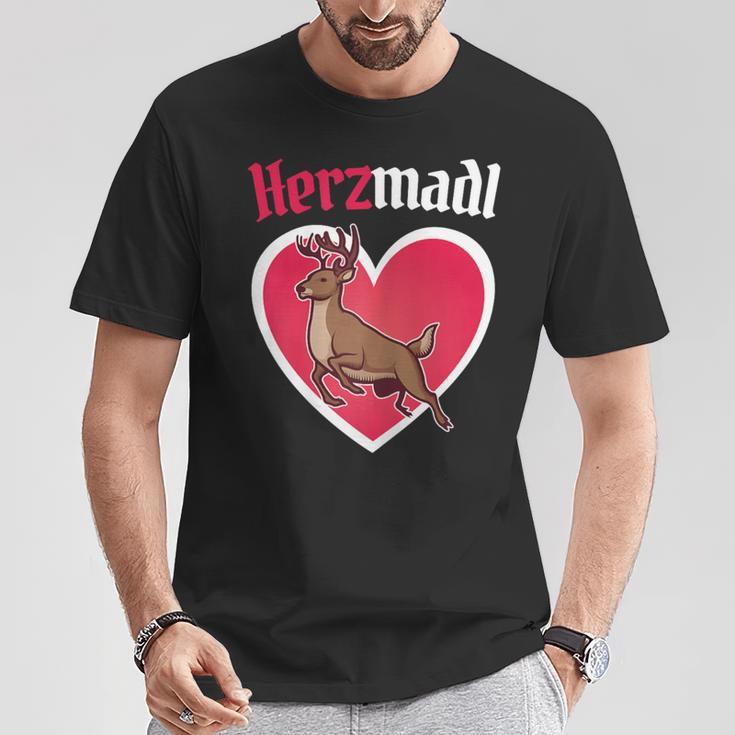 Herzmadl Deer Dirndl Costume Women's T-Shirt Lustige Geschenke