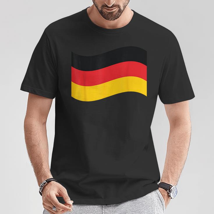 Leuchtendes Herz Deutsche Flagge Colours Germany Fan T-Shirt Lustige Geschenke