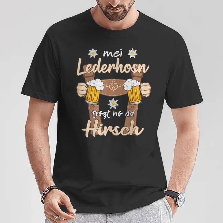 Mei Lederhosn Trogt No Da Hirsch Saufen Oktoberfest T-Shirt Lustige Geschenke