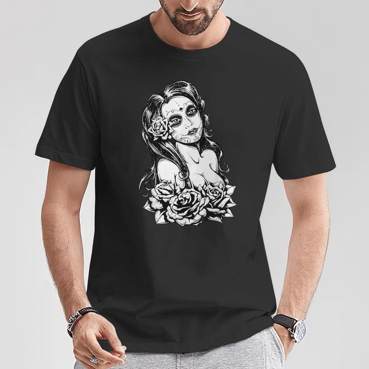 Retro Catrina I Retro Dia De Muertos I La Santísima Muerte T-Shirt Lustige Geschenke