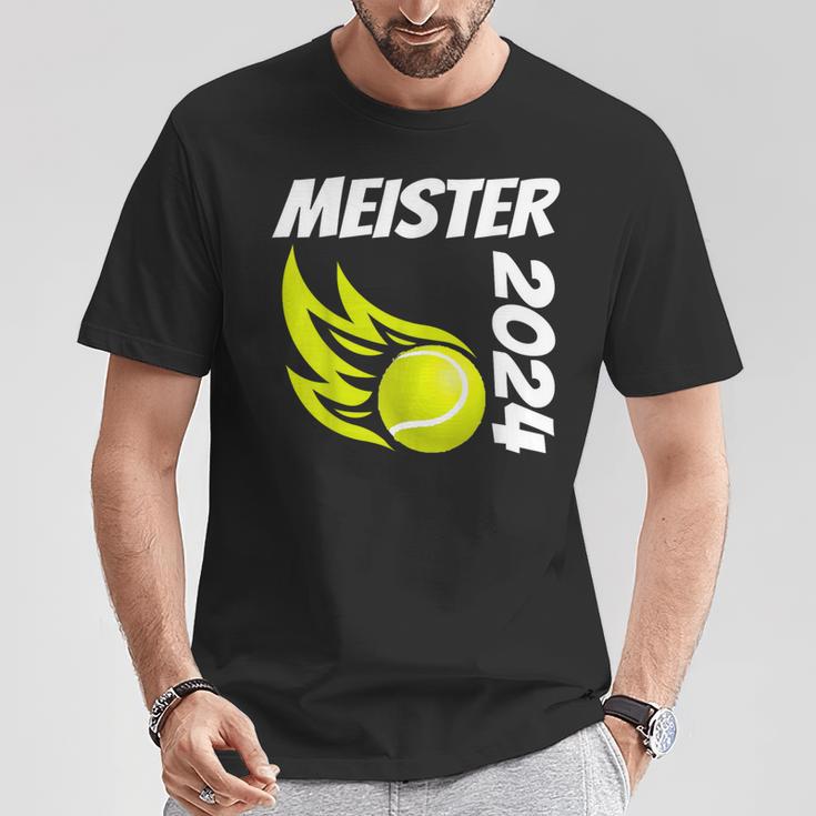 Team Club Tennis Meister 2024 Climber Fan Trainer T-Shirt Lustige Geschenke