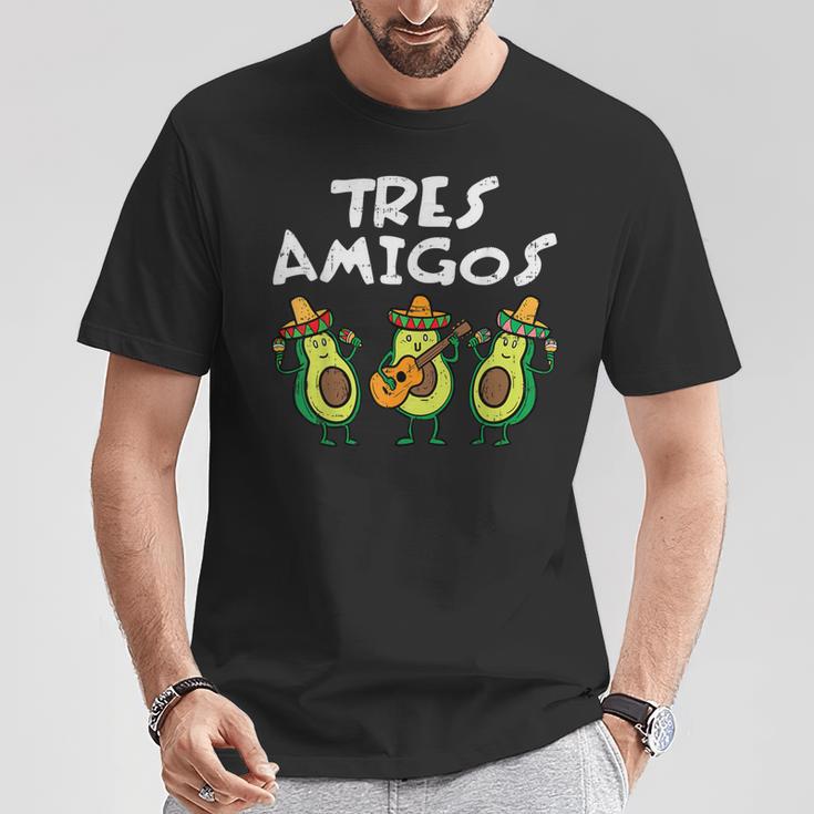 Tres Amigos Avocados Guac Cinco De Mayo Fiesta Mexicanegan T-Shirt Lustige Geschenke