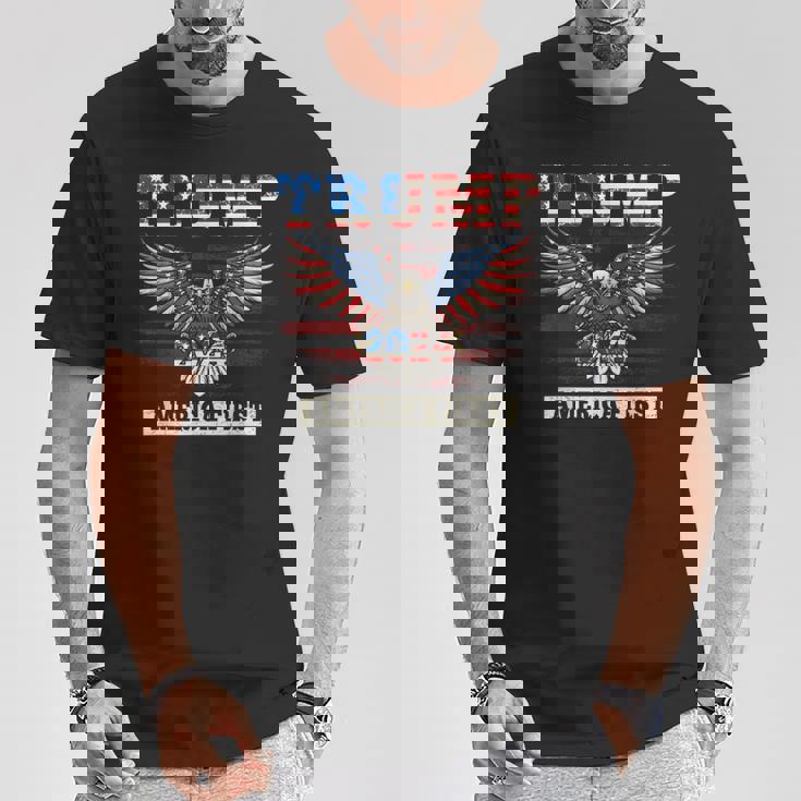 Trump 2024 America First Bald Eagle Pro Trump Bandera De Estados Unidos Camiseta unisex Regalos divertidos