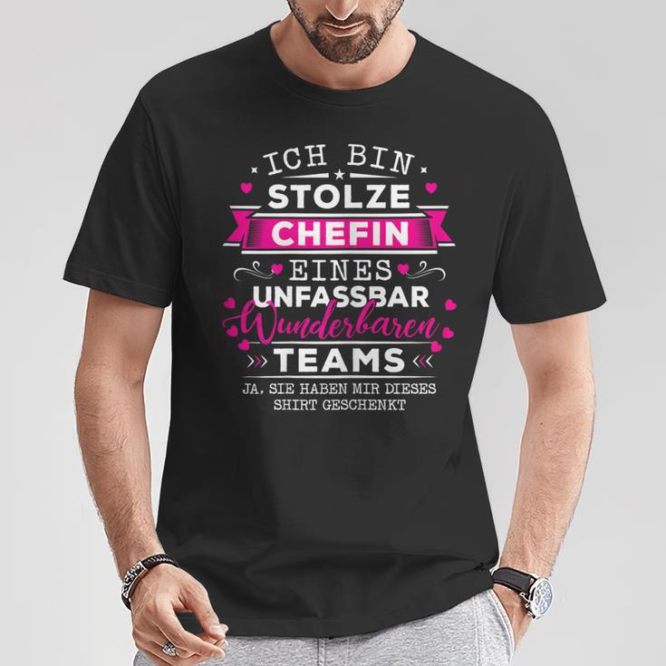 Women's With Saying For Die Chefin Im Büro T-Shirt Lustige Geschenke