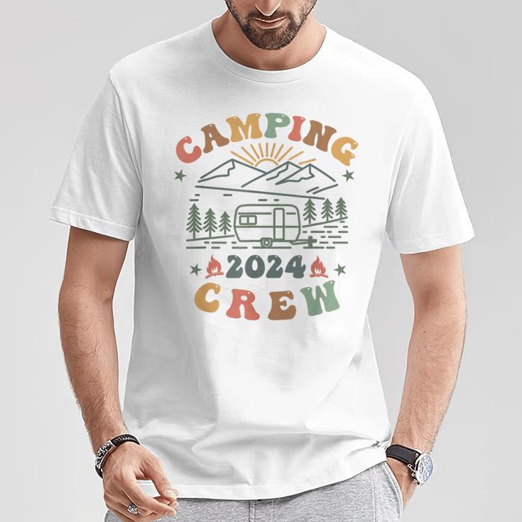 Camping Crew 2024 Familienpassender Sommertrip Camp Retro T-Shirt Lustige Geschenke