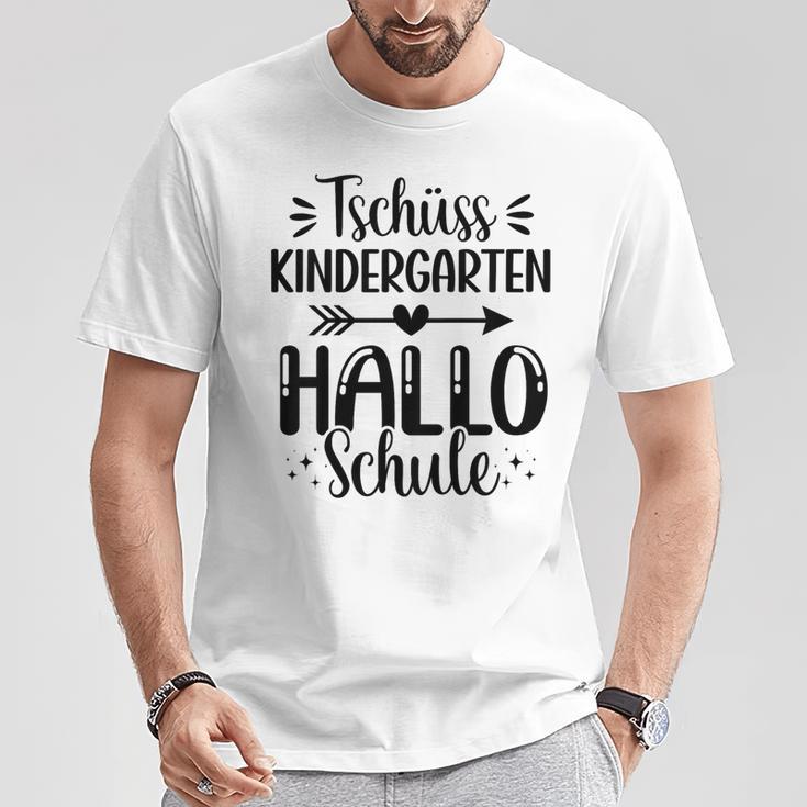 Children's School Child 2024 Tschüss Kindergarten Hello School First Day At School T-Shirt Lustige Geschenke