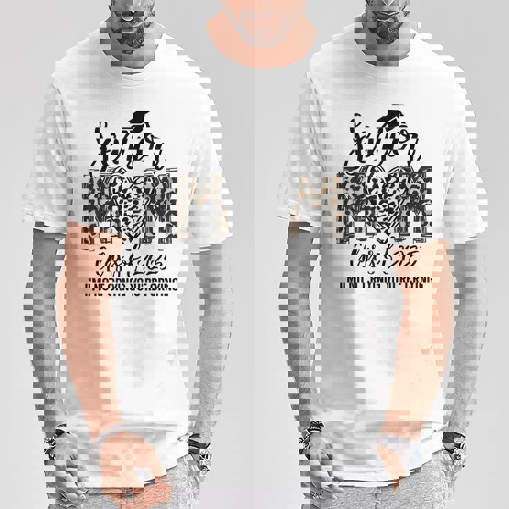 Senior Mom Class Of 2025 Senior Mama 2025 Graduation Leopard T-Shirt Unique Gifts