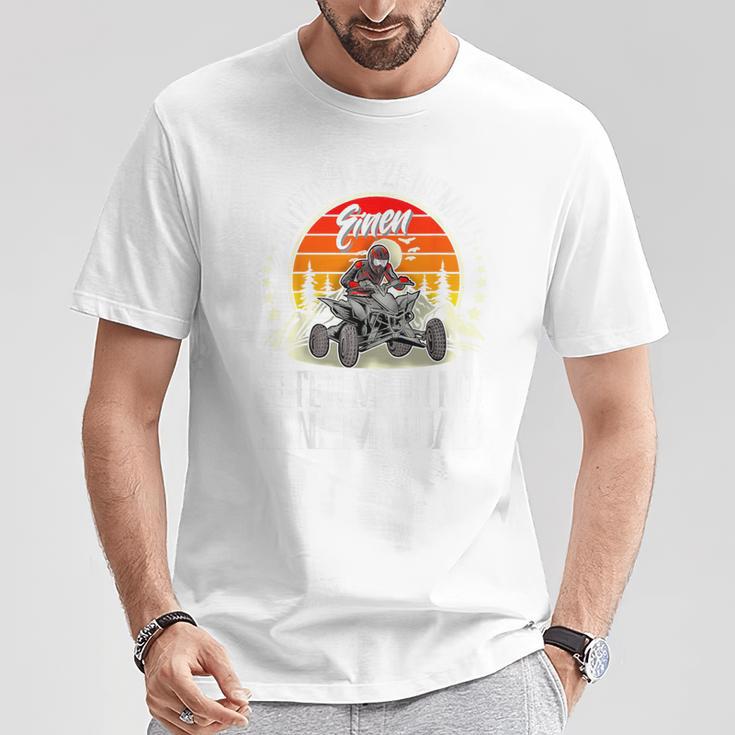 Unterschätze Niemlas Einen Alten Mann Mit Einem Quad I Atv Gray T-Shirt Lustige Geschenke