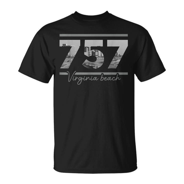 Virginia Beach 757 Area Code Skyline Virginia Vintage T-Shirt