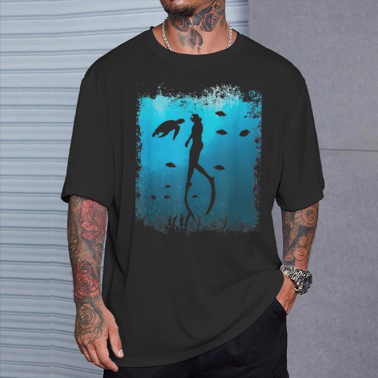 Apnoetdiving For A Snorkel Diver T-Shirt Geschenke für Ihn