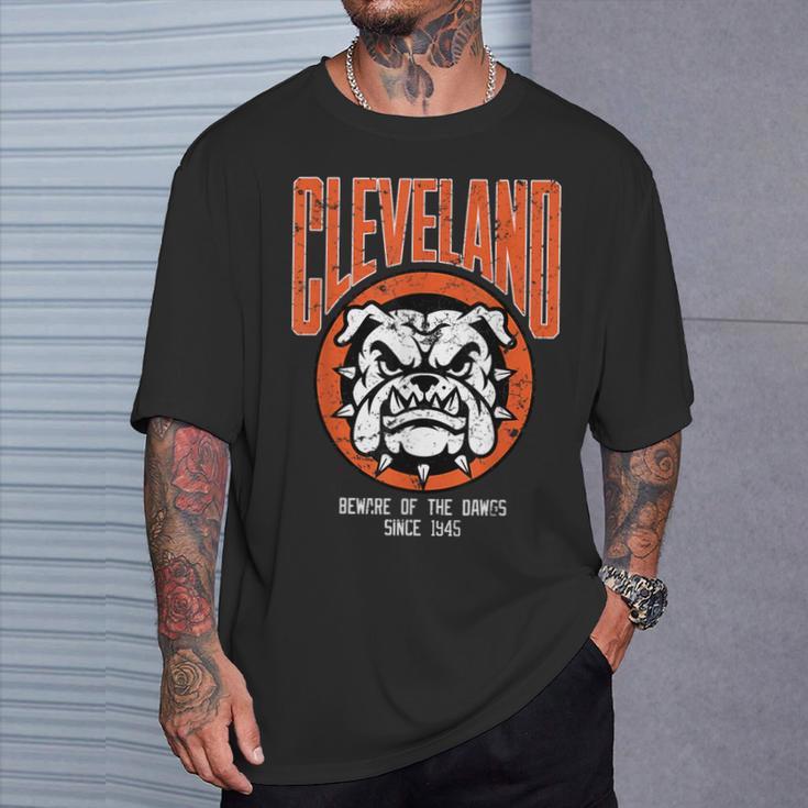 Cleveland Ohio Retro Vintage Dawgs Classic Dawgs T-Shirt Gifts for Him