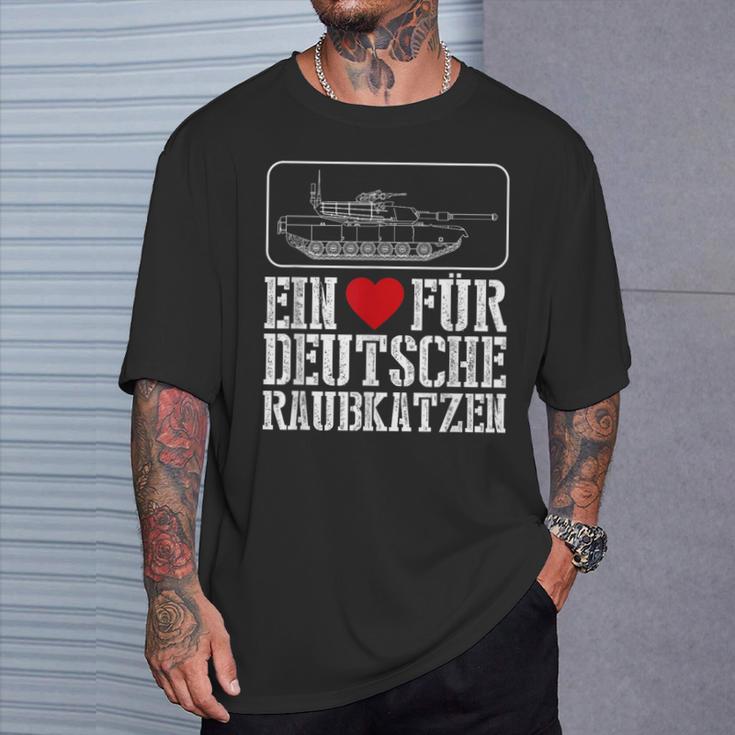 Ein Herz Für Deutsche Rraukwaren Tank Driver Military T-Shirt Geschenke für Ihn