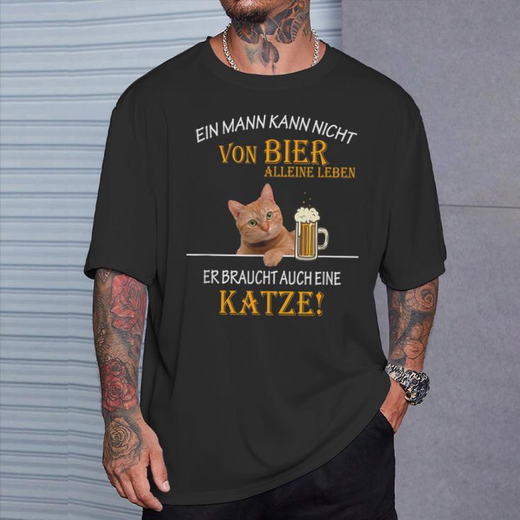 Ein Mann Kann Nichton Bier Allein Leben Katzten T-Shirt Geschenke für Ihn