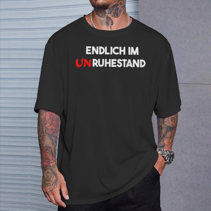 Endlich Im Unruhestand Senior Retiree T-Shirt Geschenke für Ihn