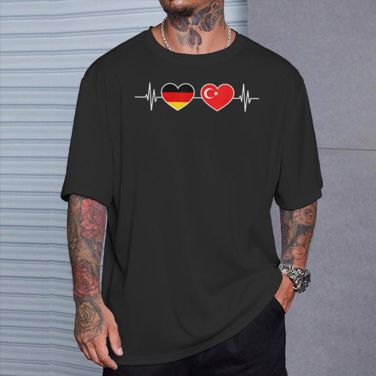 Heartbeat Deutschland Turkey T-Shirt Geschenke für Ihn