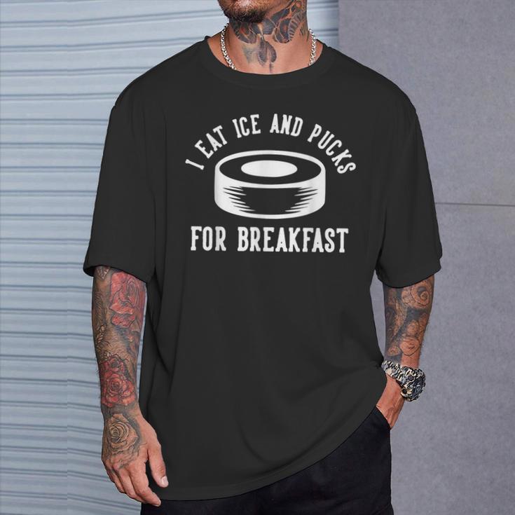 Ich Esse Eis Und Pucks Zum Breakfast T-Shirt Geschenke für Ihn