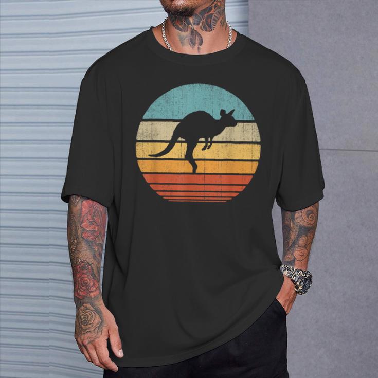 Kangaroo Retrointage 60S 70S Sunset Mammal T-Shirt Geschenke für Ihn