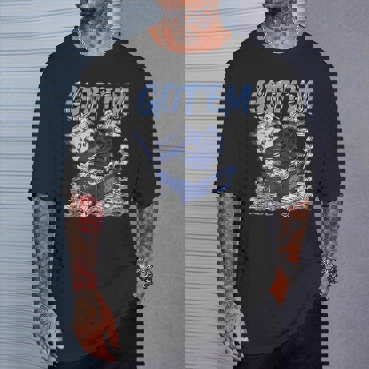 Midnight Navy Graphic Match Got'em Dollar Match T-Shirt Gifts for Him