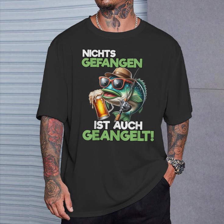 Nichts Gefangen Ist Auch Geangelt Fischer Bier T-Shirt Geschenke für Ihn