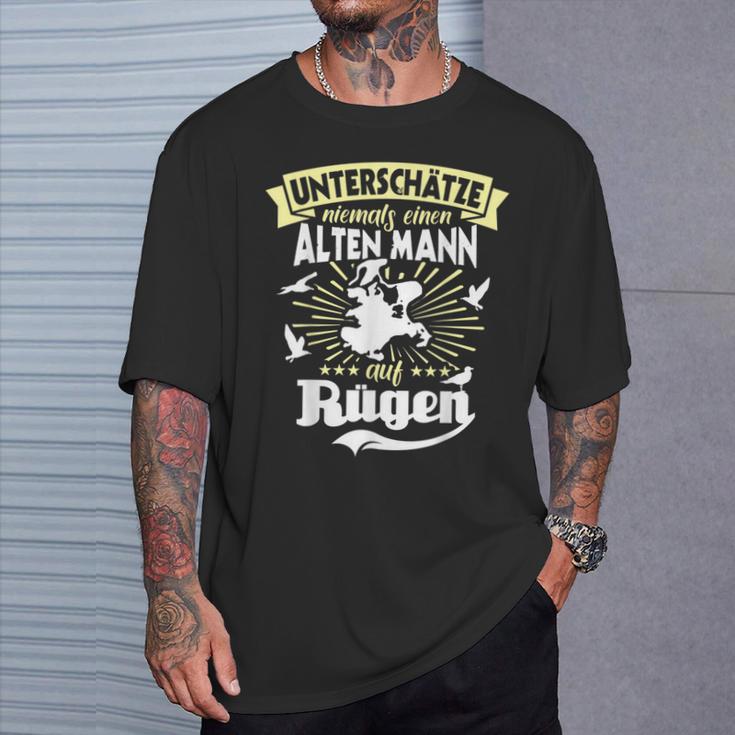 Rügen Holiday Saying Underschätze Man Rügen S T-Shirt Geschenke für Ihn