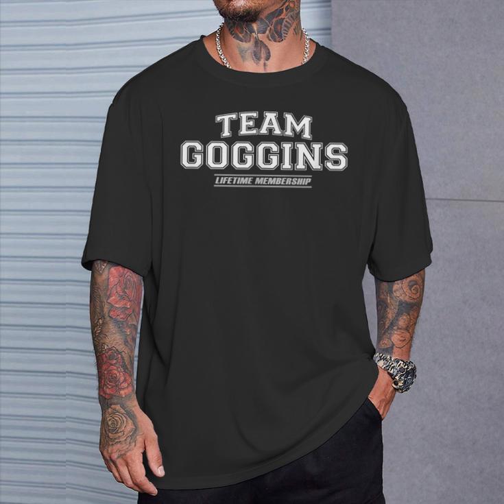 Team Goggins Proud Surname T-Shirt Geschenke für Ihn