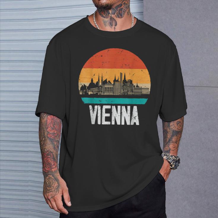 Vienna Austria Retrointage Sunset Skylineienna T-Shirt Geschenke für Ihn