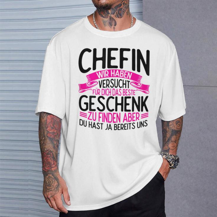 Chefin Wir Habenersucht Für Dich Geschenk Zu Finden T-Shirt Geschenke für Ihn